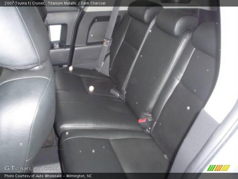 Titanium Metallic / Dark Charcoal 2007 Toyota FJ Cruiser
