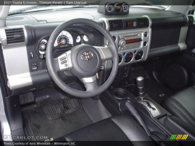 Titanium Metallic / Dark Charcoal 2007 Toyota FJ Cruiser