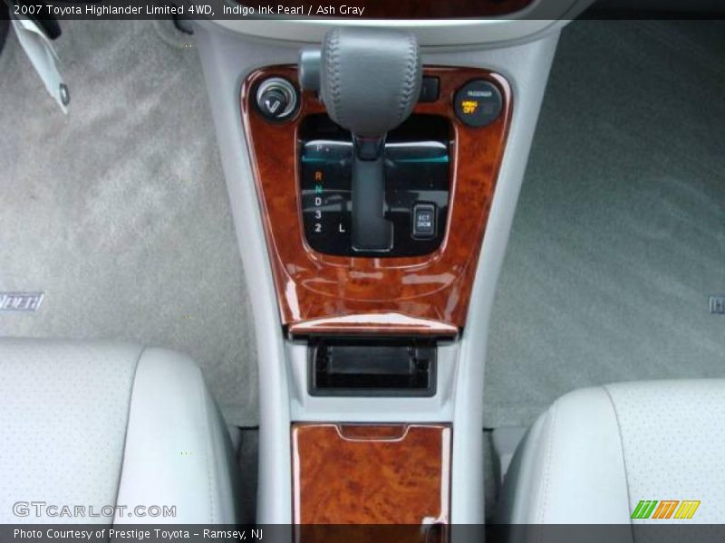 Indigo Ink Pearl / Ash Gray 2007 Toyota Highlander Limited 4WD