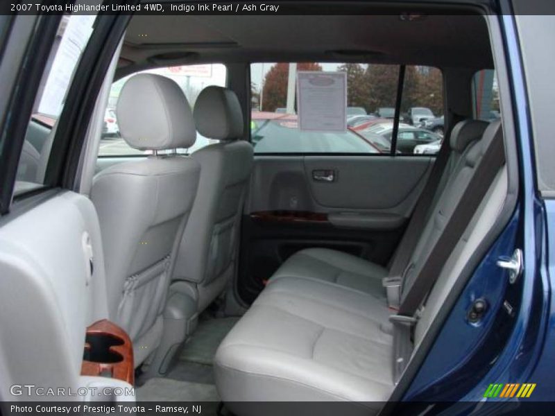 Indigo Ink Pearl / Ash Gray 2007 Toyota Highlander Limited 4WD