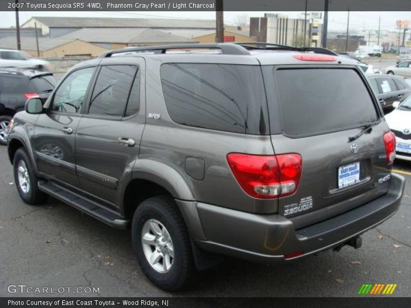 Phantom Gray Pearl / Light Charcoal 2007 Toyota Sequoia SR5 4WD