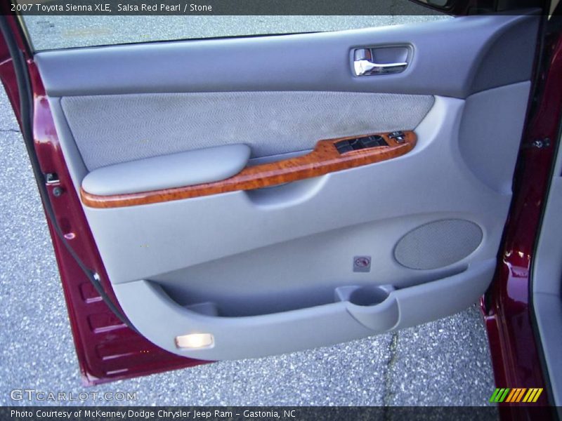 Salsa Red Pearl / Stone 2007 Toyota Sienna XLE