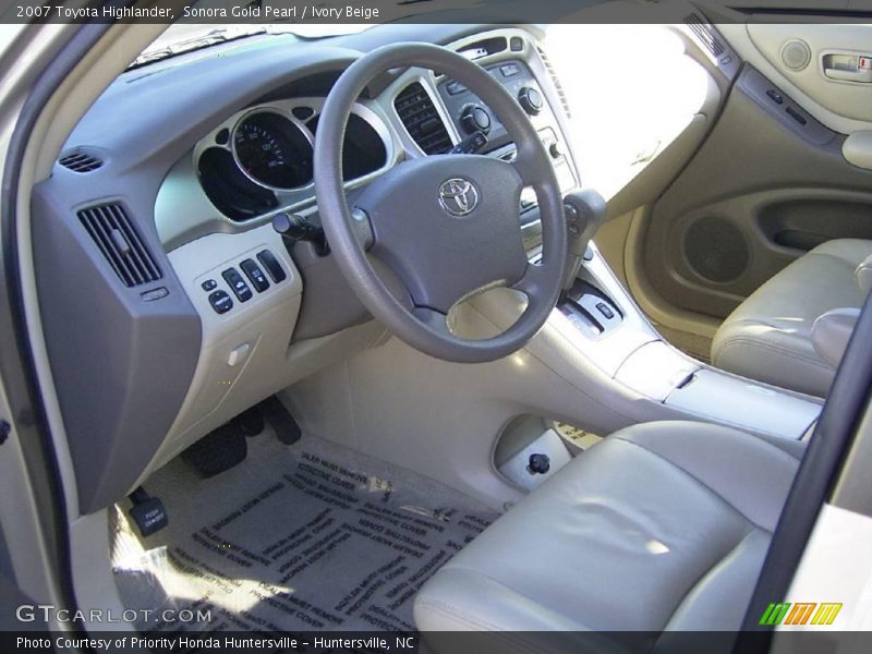 Sonora Gold Pearl / Ivory Beige 2007 Toyota Highlander