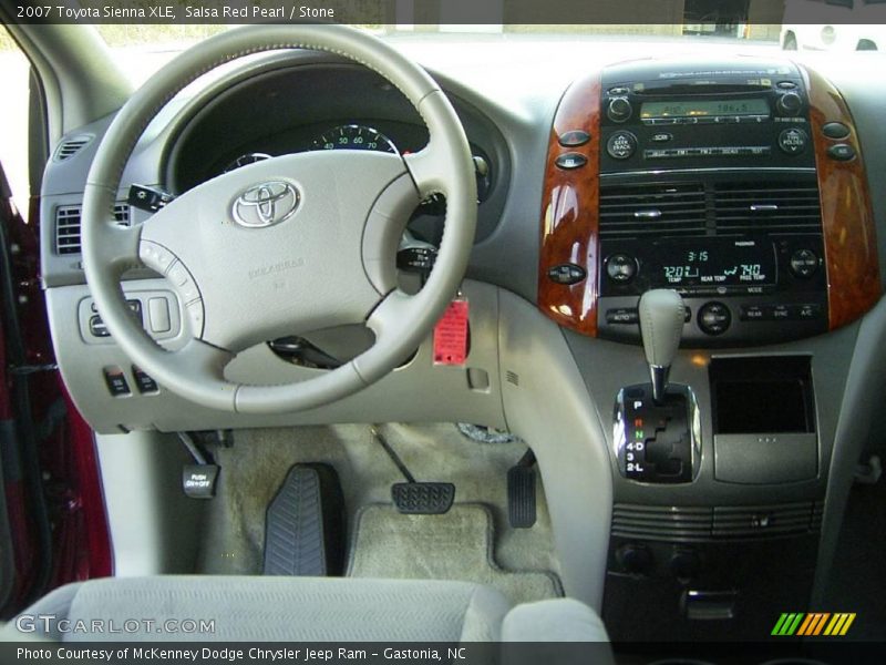 Salsa Red Pearl / Stone 2007 Toyota Sienna XLE