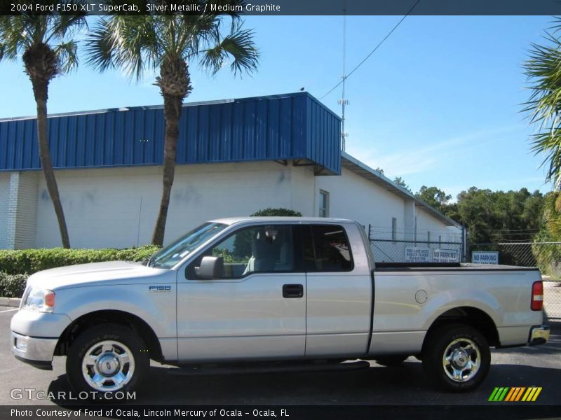 Silver Metallic / Medium Graphite 2004 Ford F150 XLT SuperCab