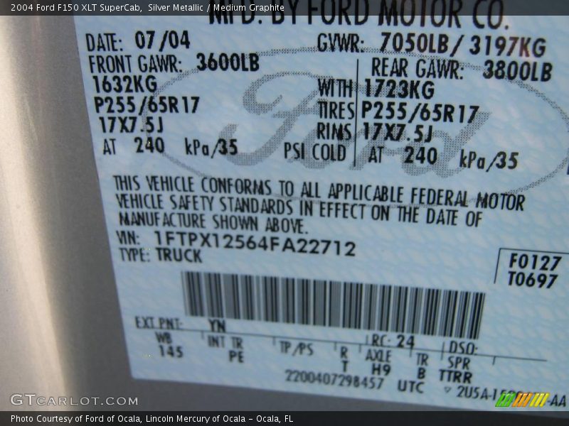 Silver Metallic / Medium Graphite 2004 Ford F150 XLT SuperCab