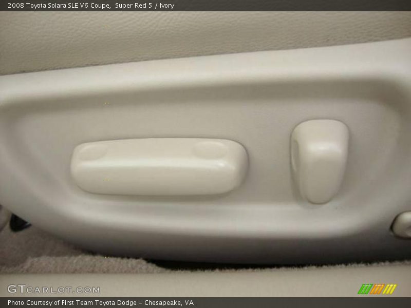 Super Red 5 / Ivory 2008 Toyota Solara SLE V6 Coupe
