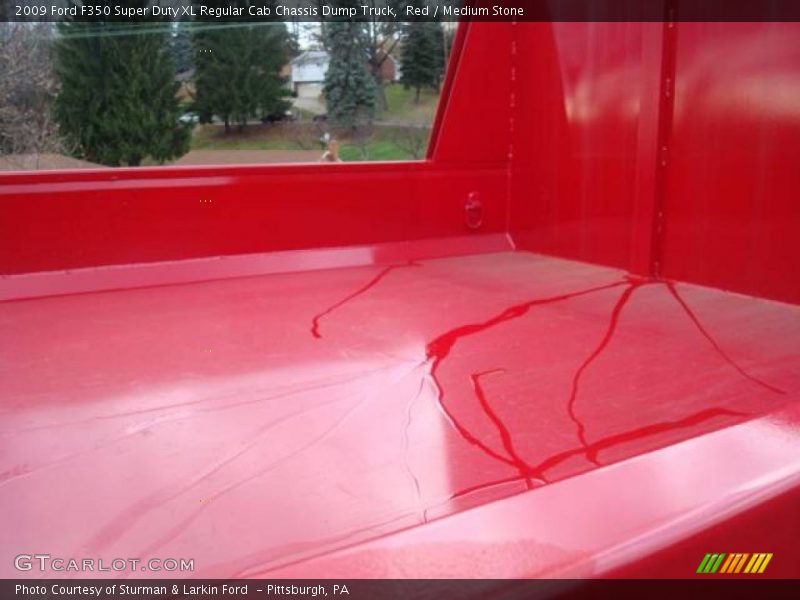 Red / Medium Stone 2009 Ford F350 Super Duty XL Regular Cab Chassis Dump Truck