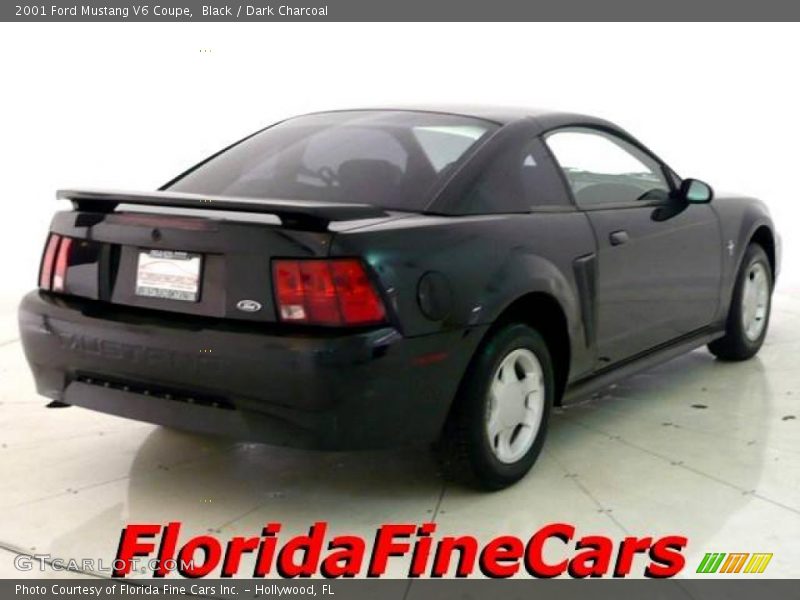 Black / Dark Charcoal 2001 Ford Mustang V6 Coupe