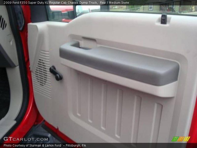 Red / Medium Stone 2009 Ford F350 Super Duty XL Regular Cab Chassis Dump Truck