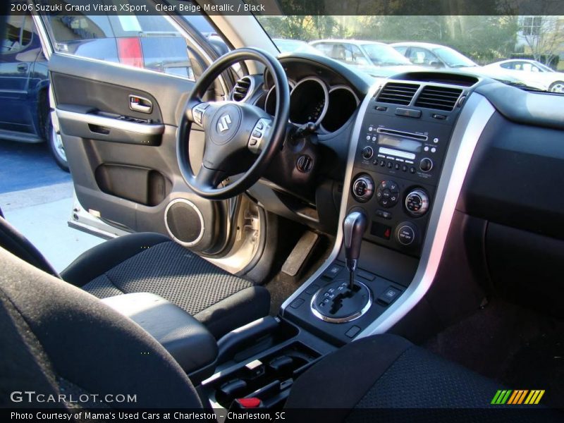 Clear Beige Metallic / Black 2006 Suzuki Grand Vitara XSport