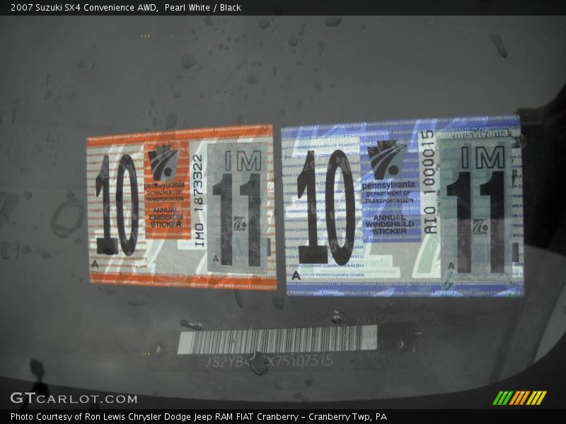 Pearl White / Black 2007 Suzuki SX4 Convenience AWD
