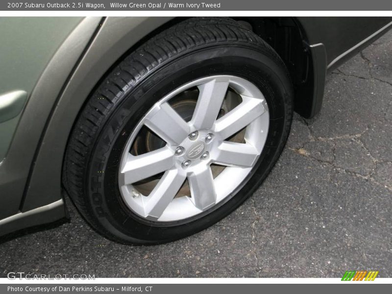 Willow Green Opal / Warm Ivory Tweed 2007 Subaru Outback 2.5i Wagon