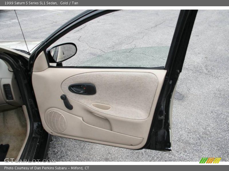 Gold / Tan 1999 Saturn S Series SL1 Sedan
