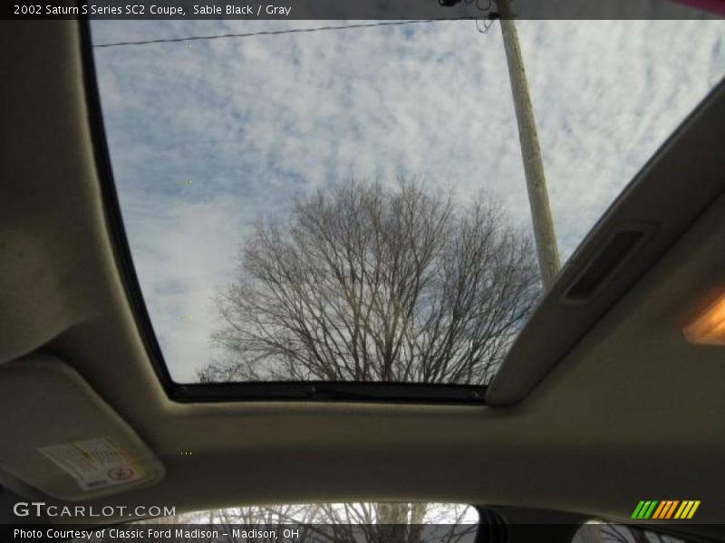 Sable Black / Gray 2002 Saturn S Series SC2 Coupe