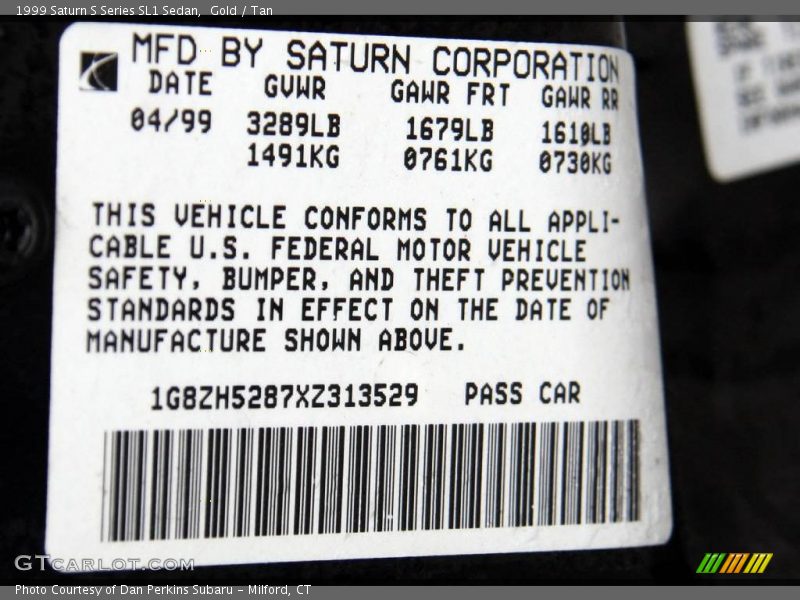 Gold / Tan 1999 Saturn S Series SL1 Sedan