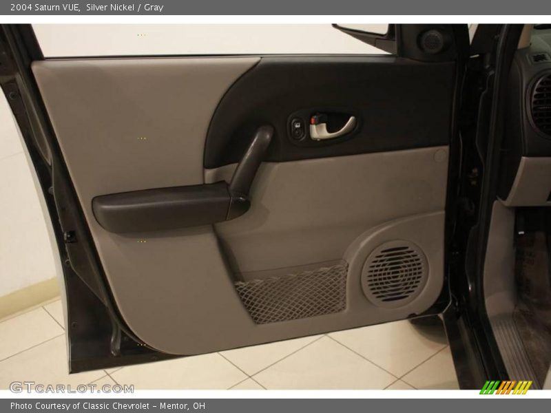 Silver Nickel / Gray 2004 Saturn VUE