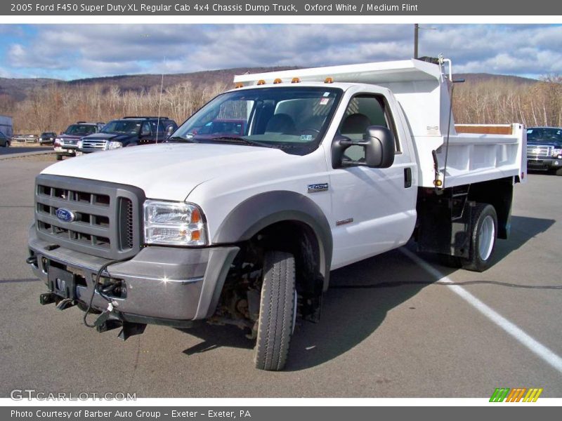 Oxford White / Medium Flint 2005 Ford F450 Super Duty XL Regular Cab 4x4 Chassis Dump Truck