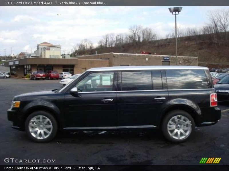 Tuxedo Black / Charcoal Black 2010 Ford Flex Limited AWD