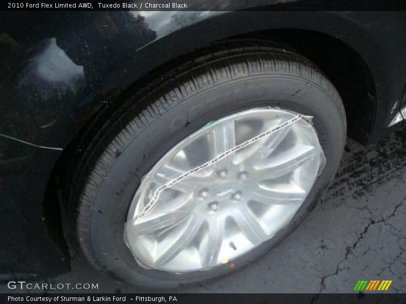 Tuxedo Black / Charcoal Black 2010 Ford Flex Limited AWD