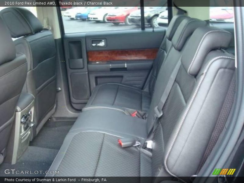 Tuxedo Black / Charcoal Black 2010 Ford Flex Limited AWD
