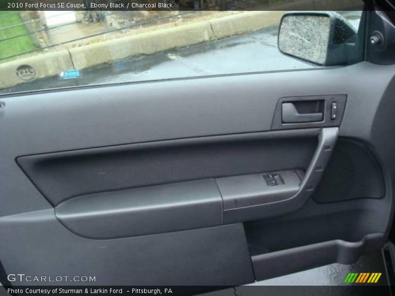 Ebony Black / Charcoal Black 2010 Ford Focus SE Coupe