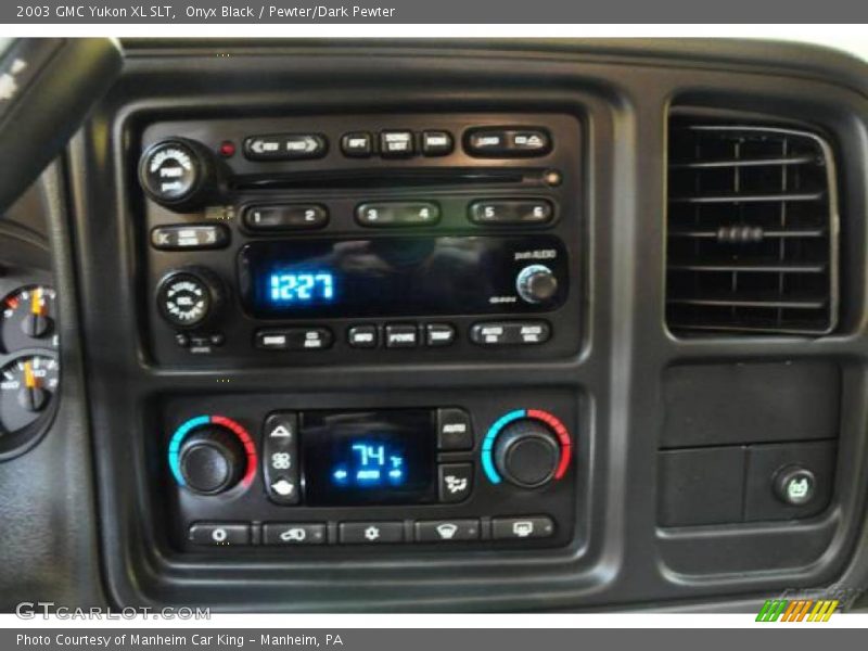 Onyx Black / Pewter/Dark Pewter 2003 GMC Yukon XL SLT