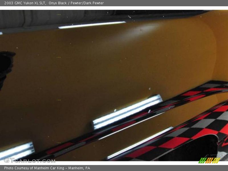 Onyx Black / Pewter/Dark Pewter 2003 GMC Yukon XL SLT