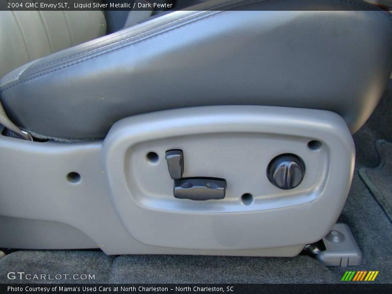Liquid Silver Metallic / Dark Pewter 2004 GMC Envoy SLT