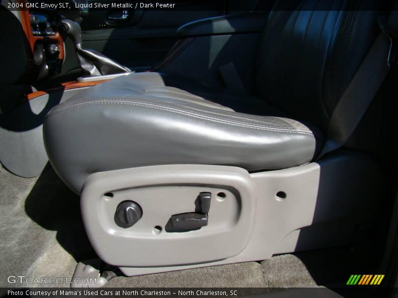 Liquid Silver Metallic / Dark Pewter 2004 GMC Envoy SLT