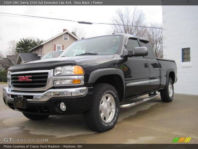 Onyx Black / Pewter 2004 GMC Sierra 1500 SLE Extended Cab 4x4