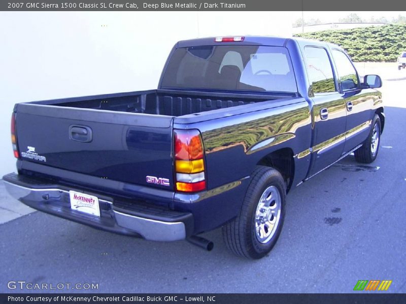 Deep Blue Metallic / Dark Titanium 2007 GMC Sierra 1500 Classic SL Crew Cab