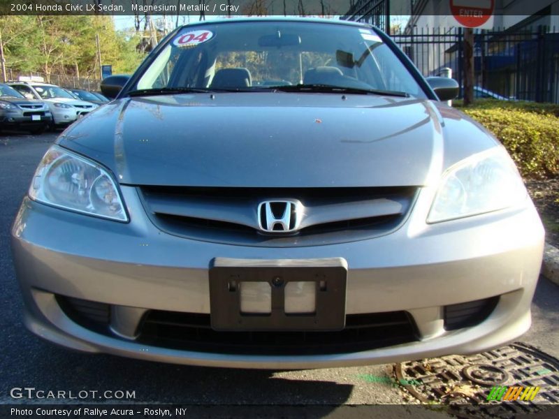 Magnesium Metallic / Gray 2004 Honda Civic LX Sedan