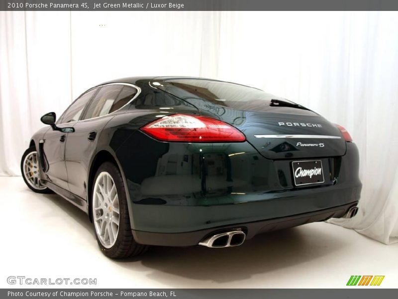 Jet Green Metallic / Luxor Beige 2010 Porsche Panamera 4S