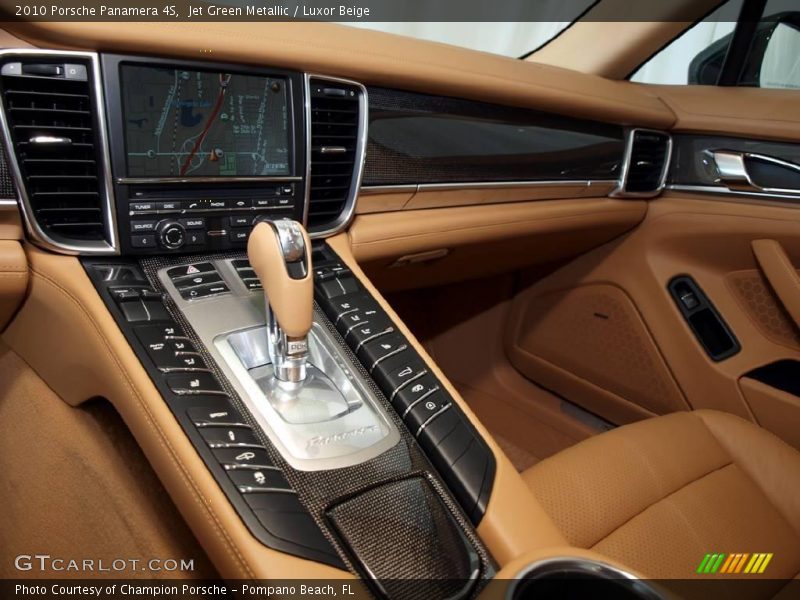 Jet Green Metallic / Luxor Beige 2010 Porsche Panamera 4S