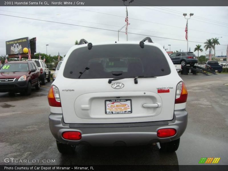 Nordic White / Gray 2001 Hyundai Santa Fe GL