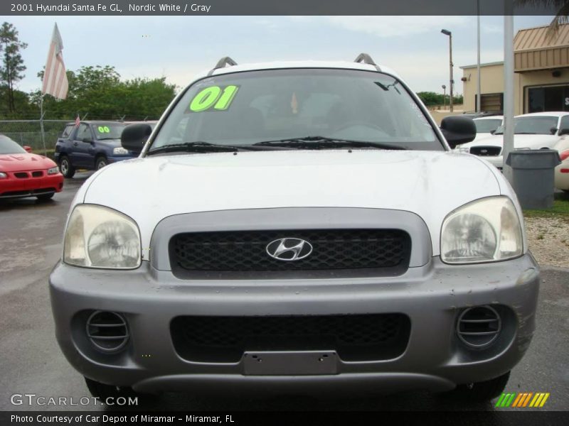 Nordic White / Gray 2001 Hyundai Santa Fe GL