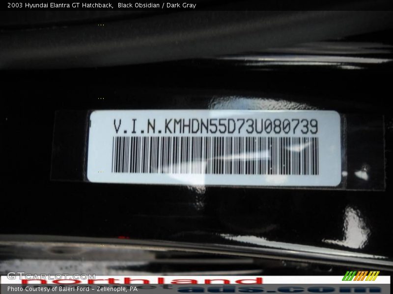 Black Obsidian / Dark Gray 2003 Hyundai Elantra GT Hatchback