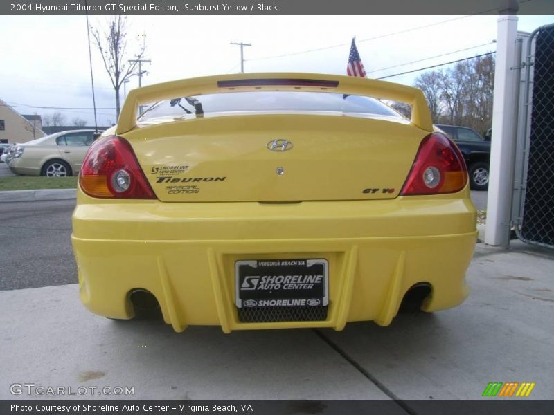 Sunburst Yellow / Black 2004 Hyundai Tiburon GT Special Edition