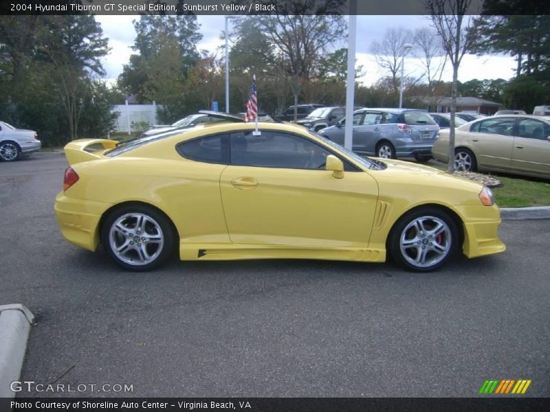 Sunburst Yellow / Black 2004 Hyundai Tiburon GT Special Edition