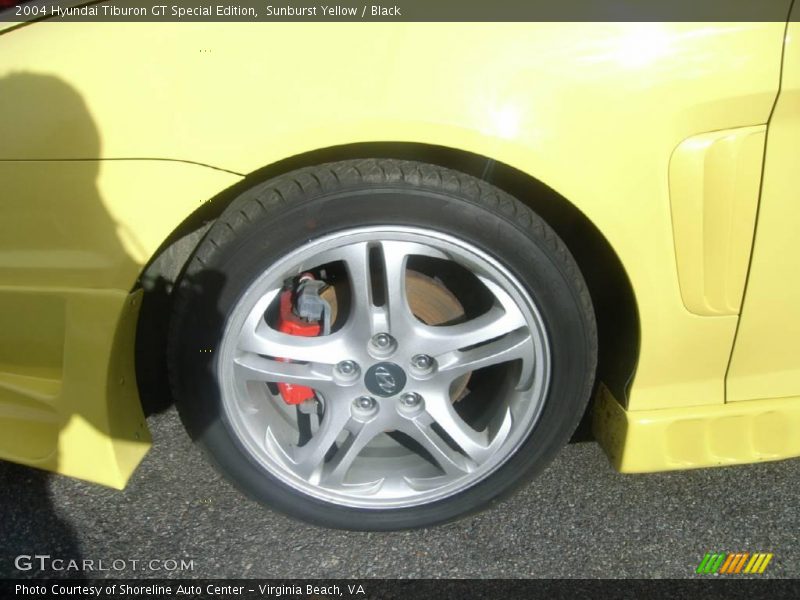 Sunburst Yellow / Black 2004 Hyundai Tiburon GT Special Edition