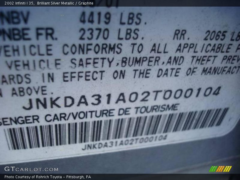 Brilliant Silver Metallic / Graphite 2002 Infiniti I 35