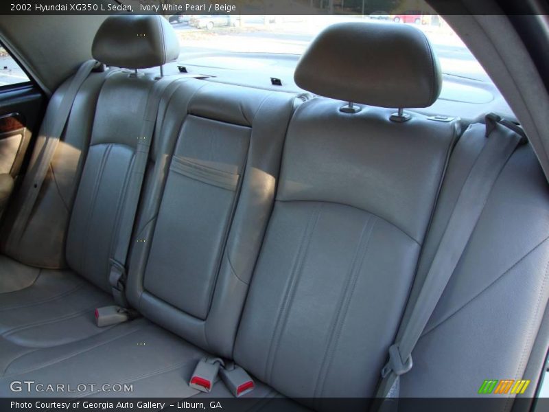 Ivory White Pearl / Beige 2002 Hyundai XG350 L Sedan