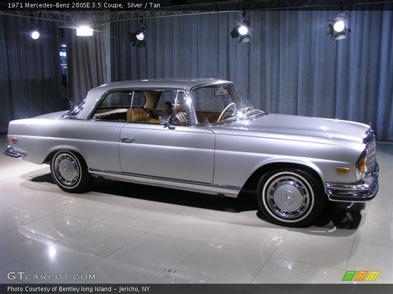 Silver / Tan 1971 Mercedes-Benz 280SE 3.5 Coupe