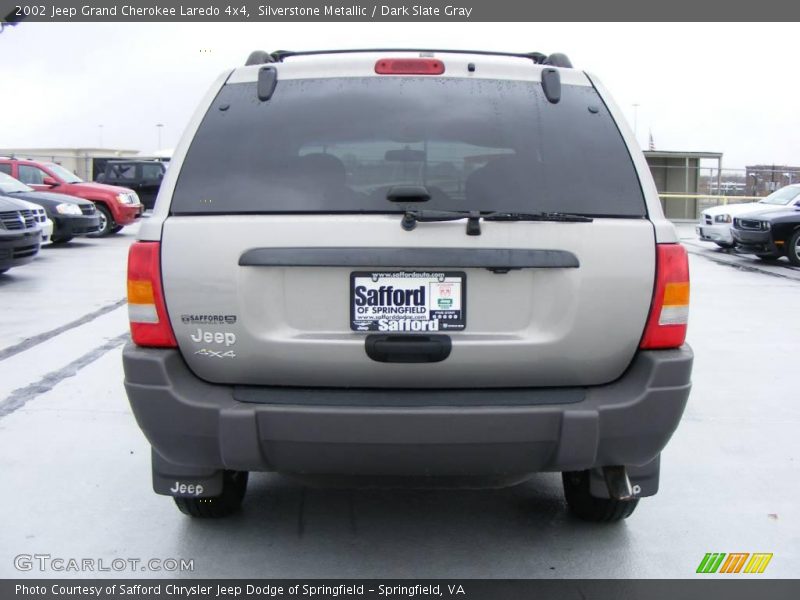 Silverstone Metallic / Dark Slate Gray 2002 Jeep Grand Cherokee Laredo 4x4