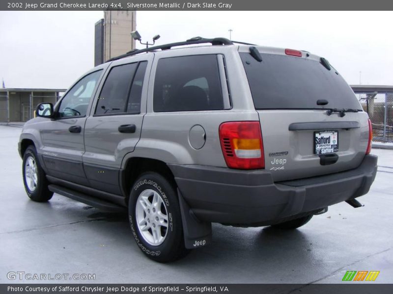 Silverstone Metallic / Dark Slate Gray 2002 Jeep Grand Cherokee Laredo 4x4