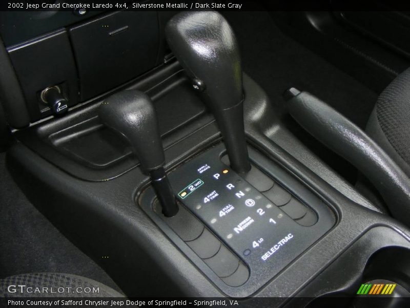 Silverstone Metallic / Dark Slate Gray 2002 Jeep Grand Cherokee Laredo 4x4