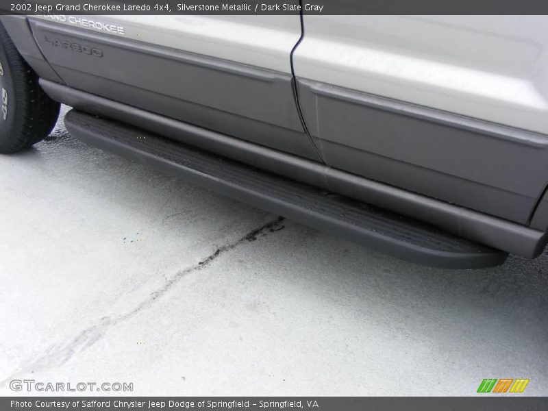 Silverstone Metallic / Dark Slate Gray 2002 Jeep Grand Cherokee Laredo 4x4