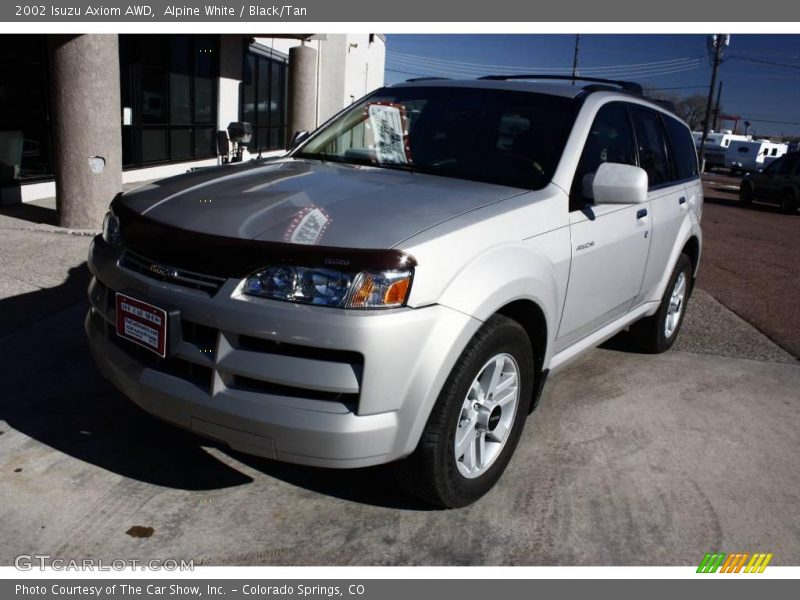 Alpine White / Black/Tan 2002 Isuzu Axiom AWD