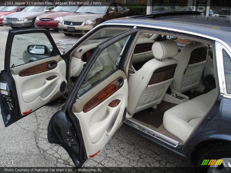 Aegean Blue Metallic / Ivory 2001 Jaguar XJ Vanden Plas